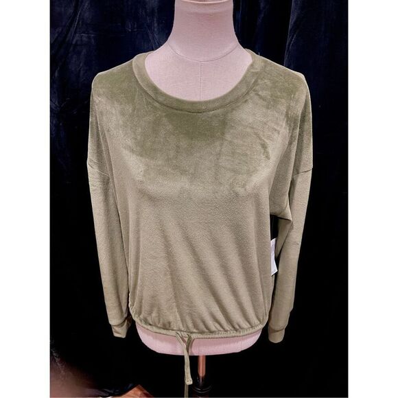 Green Velour Top - B3 - Picture 5 of 8